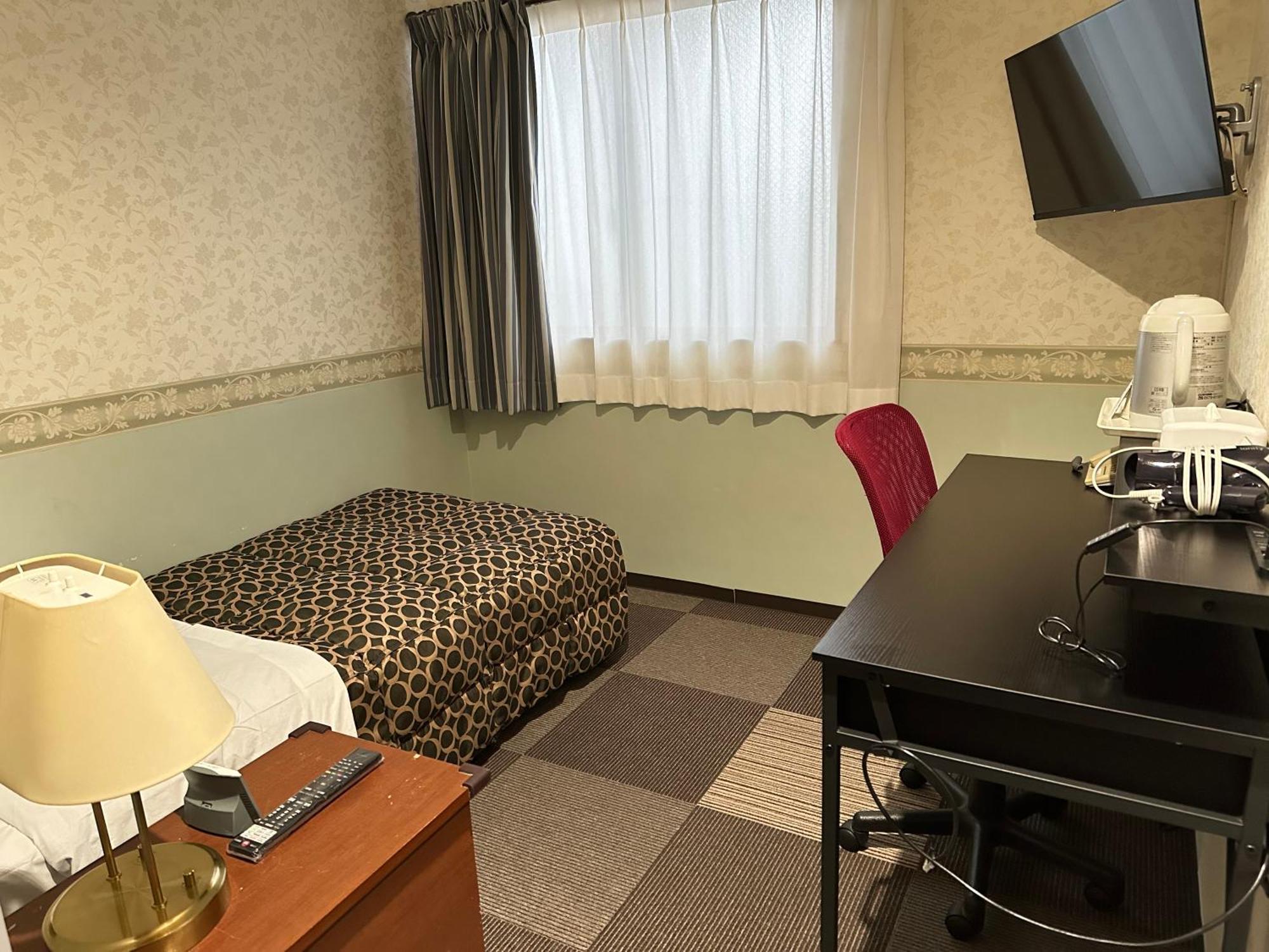 Chikushino Futsukaichi Green Hotel מראה חיצוני תמונה